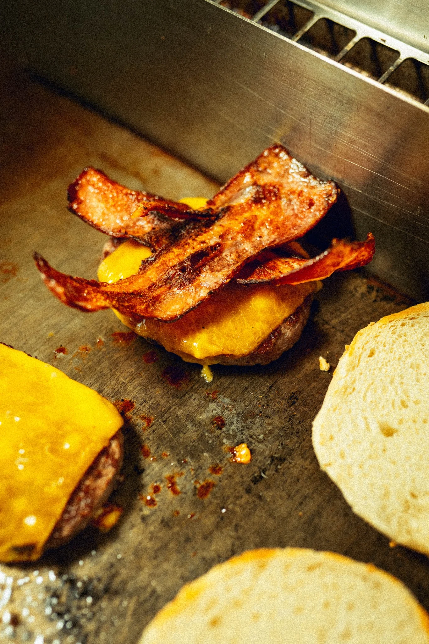 Burger ELVI'S in preparazione